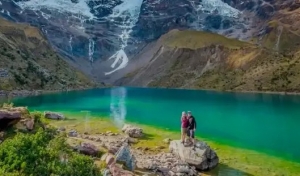 Hike to Humantay Lake & Get Your Followers Obsessed